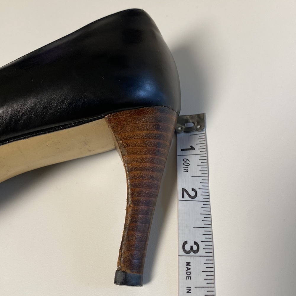 Gucci Vintage Black Court Heels - Picture 14 of 16